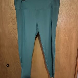 DSG Green Activewear Leggings